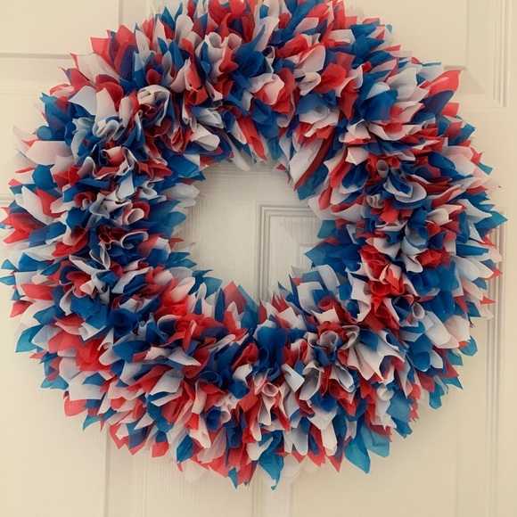 New handmade patriotic wreath - Picture 3 of 4